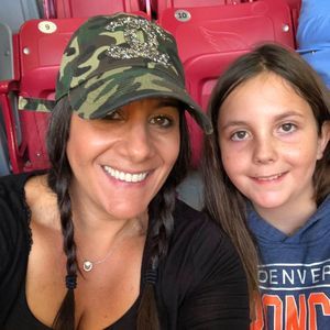 Meet your Posher, Christina